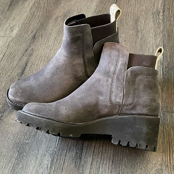 Dolce Vita Shoes - Dolce Vita "Huey" Booties - Gray Suede - EUC